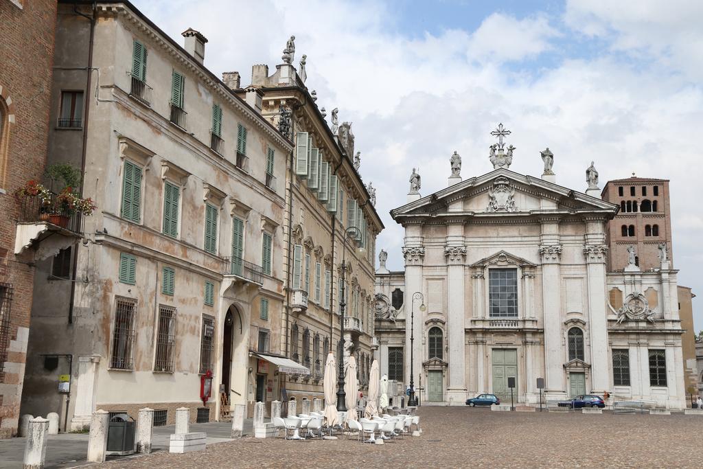 Ca' Tazzoli Hotell Mantova Exteriör bild